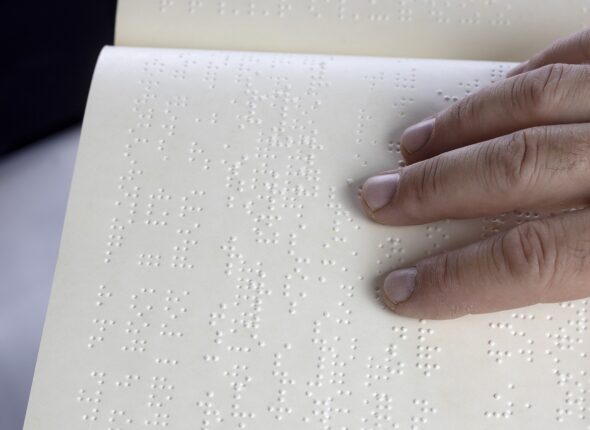 Braille Finger Reading